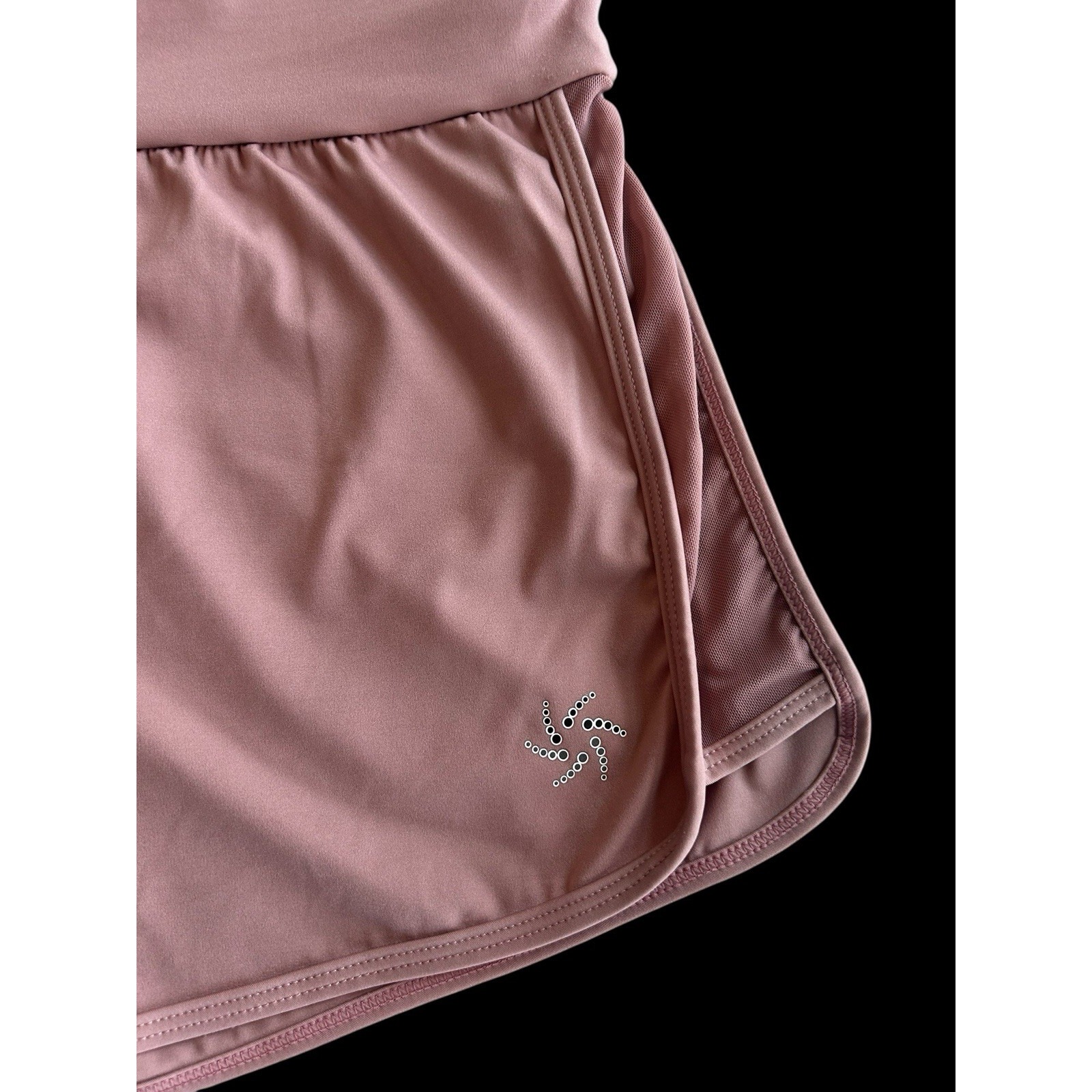 Chrome Industries Shorts Womens Size Xl Stretch Shorts Rose Pink Athletic Euc — image 3 of 6